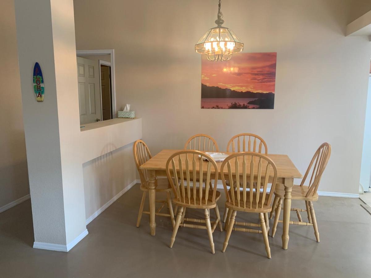 Desert Getaway - Centrally Located, Trail Access Steps Away! Lake Havasu City Luaran gambar