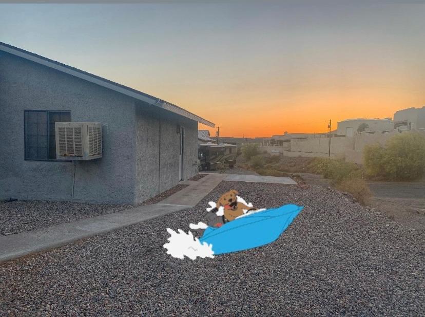 Desert Getaway - Centrally Located, Trail Access Steps Away! Lake Havasu City Luaran gambar